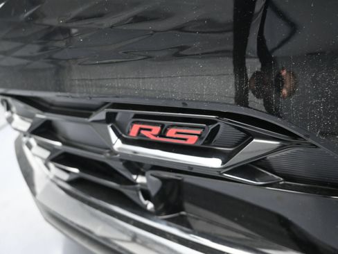 New 2027 Chevrolet Bolt RS w/ Technology Package FWD image 32
