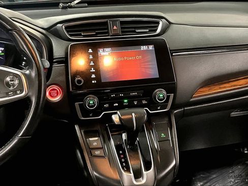 Used 2018 Honda CR-V Touring image 7