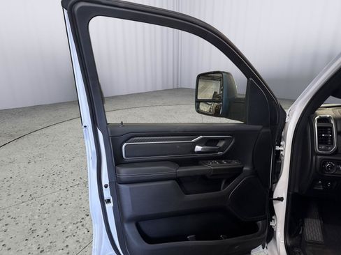New 2026 RAM 1500 Big Horn AWD/4WD image 19