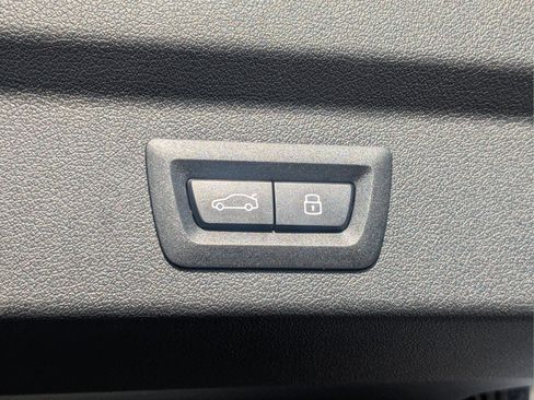 Used 2026 BMW X2 xDrive28i AWD/4WD image 10