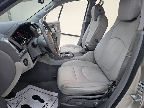 Used 2013 GMC Acadia SLT FWD image 18