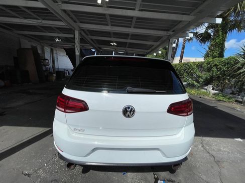Used 2020 Volkswagen GTI S FWD image 5