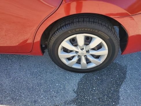 Used 2016 Toyota Corolla LE image 20