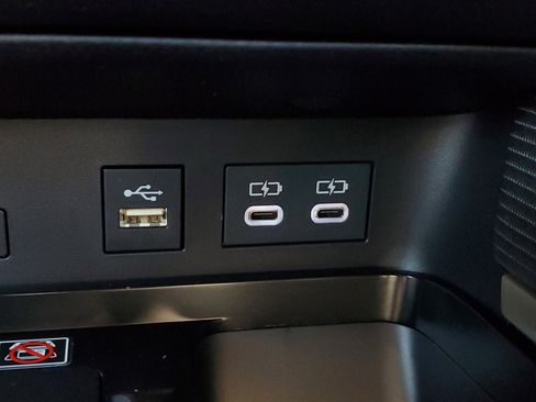 New 2026 Toyota Camry SE image 27