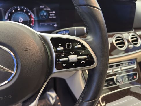 Used 2020 Mercedes-Benz E 450 4MATIC Sedan image 18