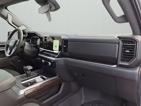 New 2026 GMC Sierra 1500 Elevation AWD/4WD image 16
