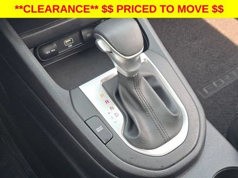 Used 2024 Kia Forte LXS w/ LXS Technology Package FWD image 27