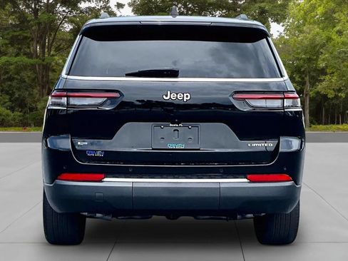 Used 2021 Jeep Grand Cherokee L Limited RWD image 4