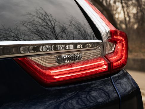 Used 2019 Honda CR-V Touring image 13