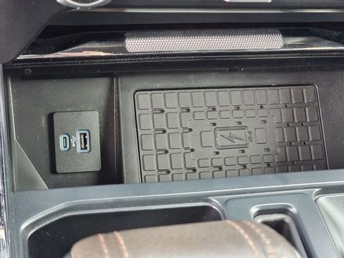 Used 2024 Ford F150 King Ranch w/ FX4 Off-Road Package image 23