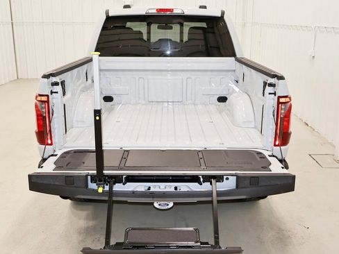 New 2025 Ford F150 XLT w/ Equipment Group 303A High image 28