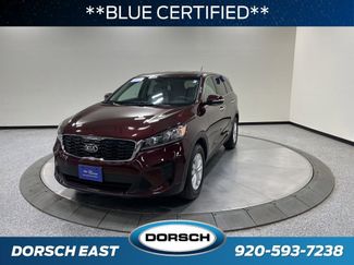 Used 2019 Kia Sorento FWD video 1