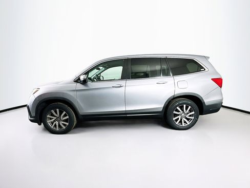 Used 2021 Honda Pilot EX image 4