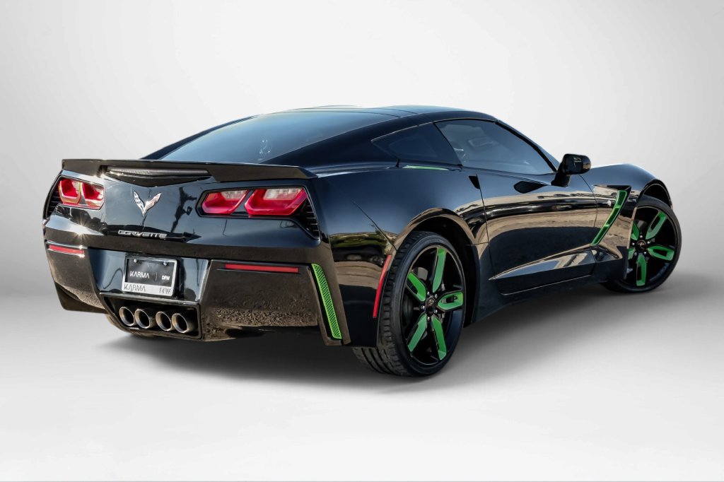 Used 2019 Chevrolet Corvette Stingray Coupe w/ 1LT RWD image 6