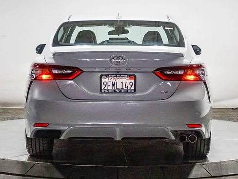 Certified 2023 Toyota Camry SE image 9