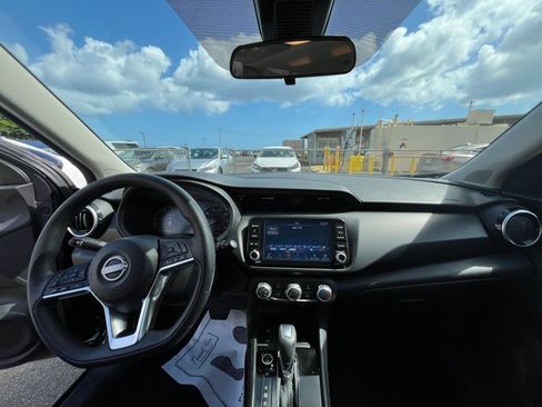 Used 2024 Nissan Kicks SV FWD image 31