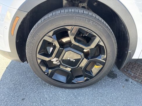 Certified 2024 Kia Sorento SX AWD/4WD image 11