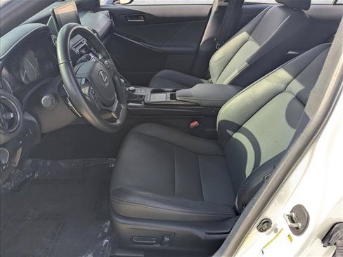 Used 2024 Lexus IS 300 w/ Comfort Package RWD image 15