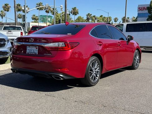 Used 2017 Lexus ES 350 w/ Premium Package FWD image 7
