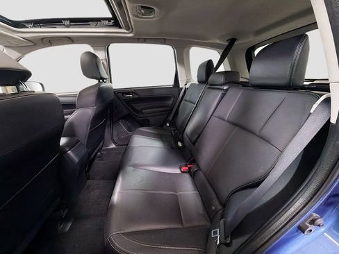 Used 2018 Subaru Forester 2.5i Touring w/ Popular Package #2 AWD/4WD image 26