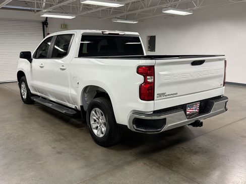 Used 2023 Chevrolet Silverado 1500 LT RWD image 2