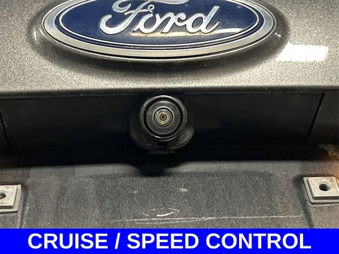 Used 2019 Ford Escape SE image 14