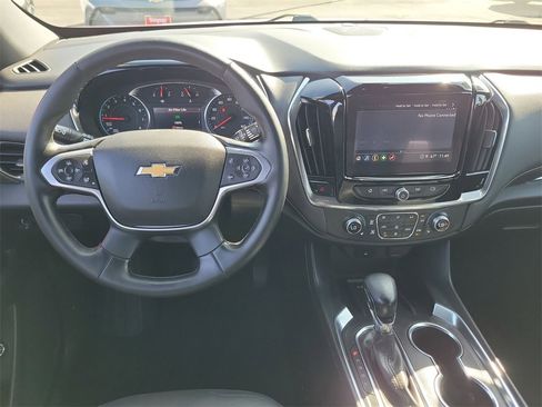 Certified 2023 Chevrolet Traverse LT image 11
