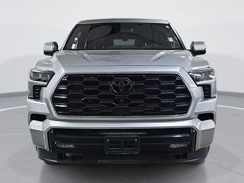 Used 2024 Toyota Sequoia Platinum image 10