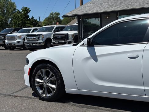 Used 2020 Dodge Charger SXT AWD/4WD image 6