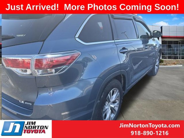 Used 2015 Toyota Highlander Plus AWD/4WD image 4