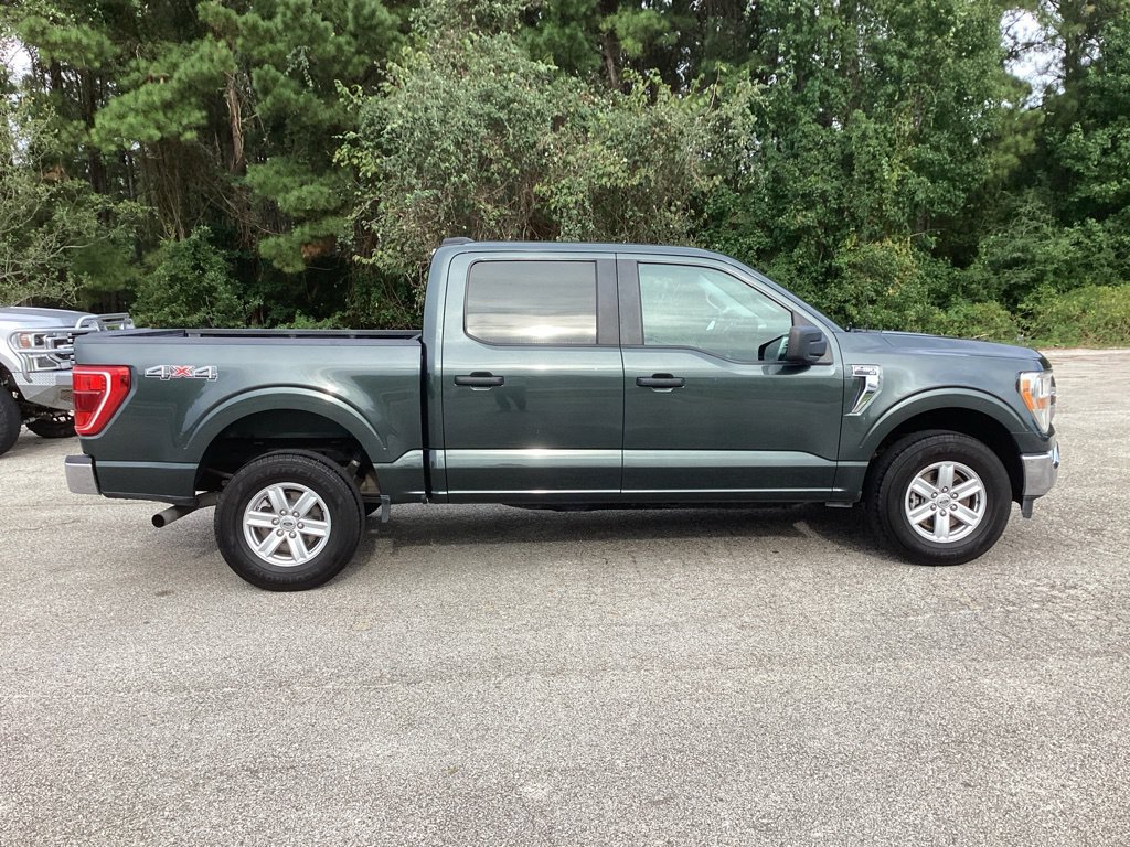 Used 2022 Ford F150 XLT w/ XTR Package AWD/4WD image 5