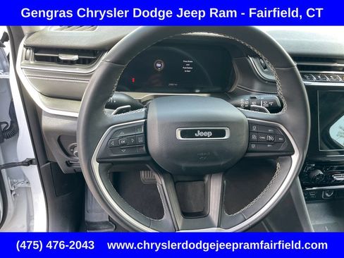 Certified 2023 Jeep Grand Cherokee Laredo w/ Luxury Tech Group I AWD/4WD image 51