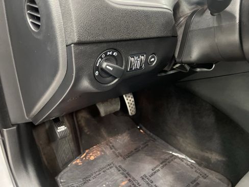 Used 2023 Dodge Charger R/T w/ Blacktop Package image 16