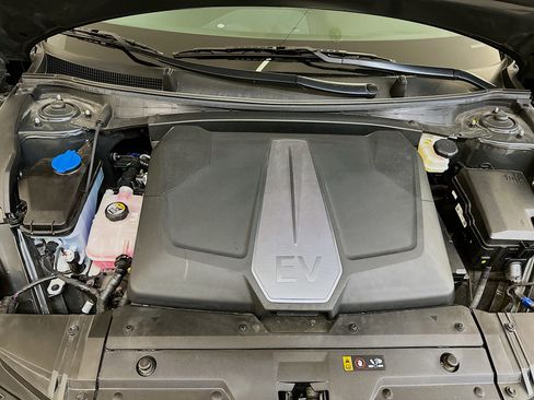 Used 2024 Kia EV6 Wind image 35