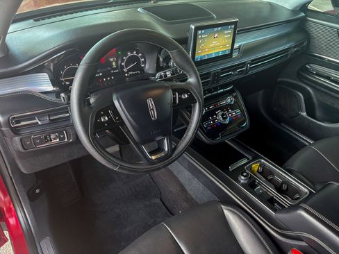 Used 2022 Lincoln Corsair AWD w/ Equipment Group 101A image 22