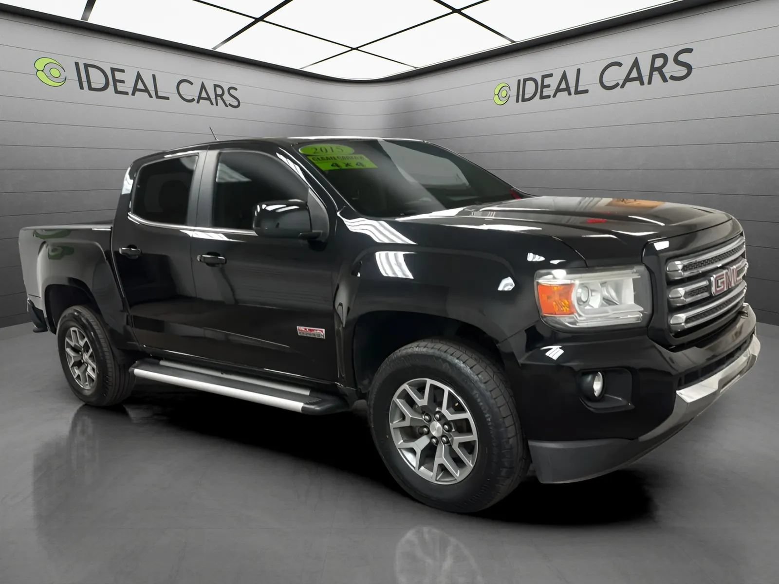 Used 2015 GMC Canyon SLE w/ All-Terrain Package AWD/4WD image 3