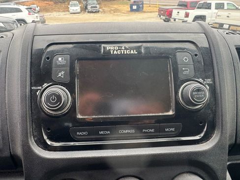 Used 2018 RAM ProMaster 2500 w/ Mopar Trailer Tow Group image 14