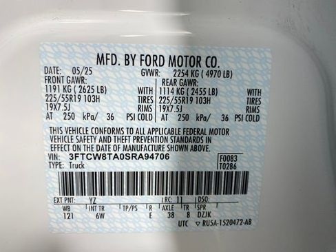 Used 2025 Ford Maverick Lobo AWD/4WD image 24