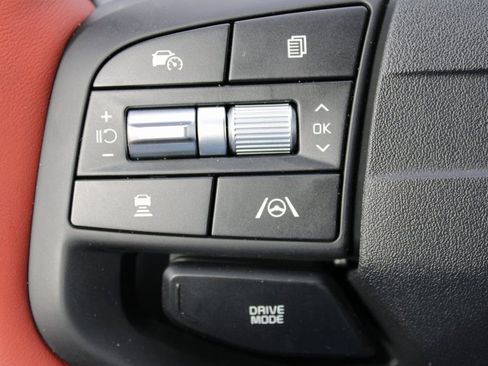 New 2026 Kia Sportage SX image 23