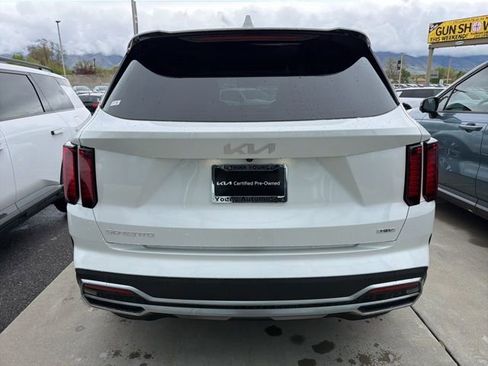 Certified 2023 Kia Sorento EX AWD/4WD image 6