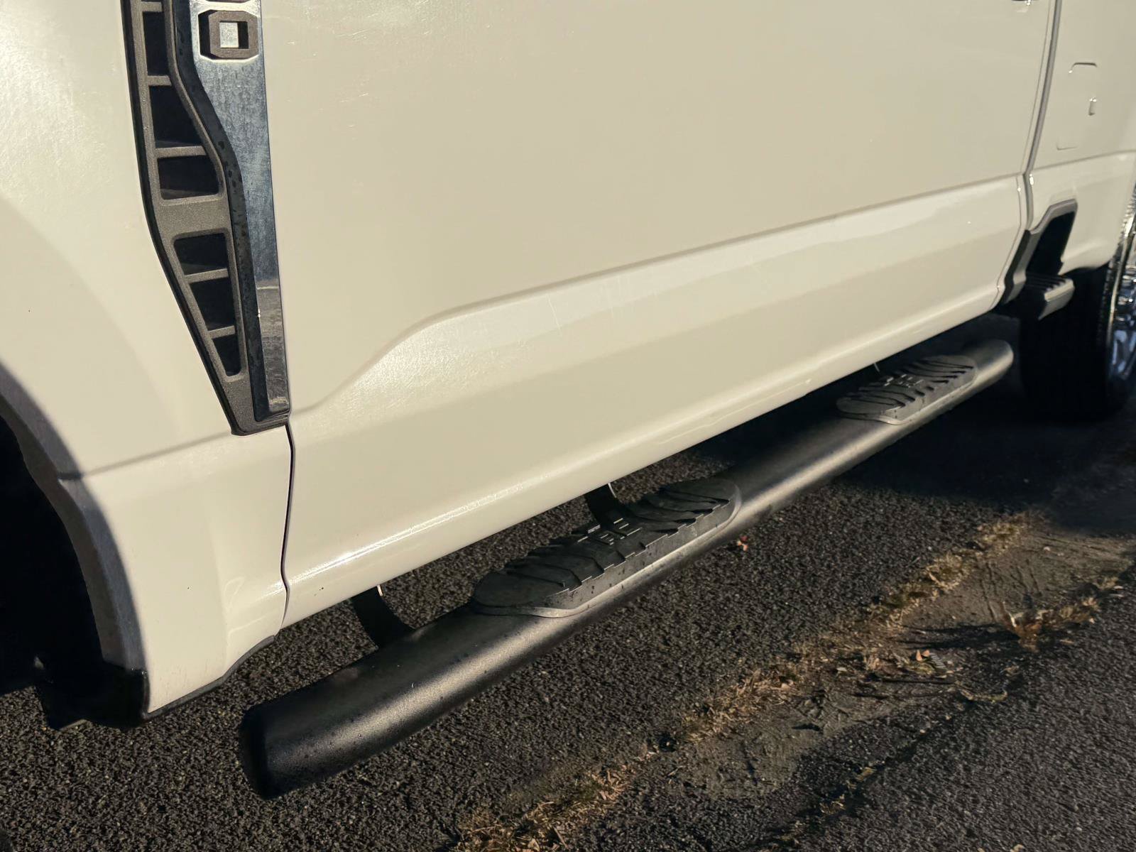 Used 2023 Ford F250 XLT AWD/4WD image 9