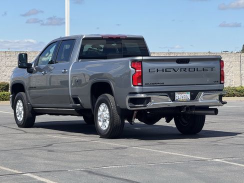 Certified 2025 Chevrolet Silverado 3500 LTZ w/ LTZ Convenience Package AWD/4WD image 5