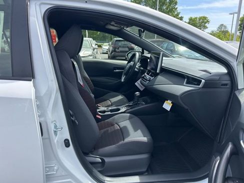 New 2026 Toyota Corolla SE FWD image 14