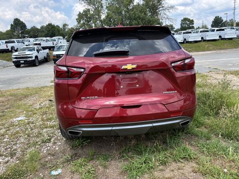 Used 2020 Chevrolet Blazer Premier w/ Driver Confidence II Package FWD image 7
