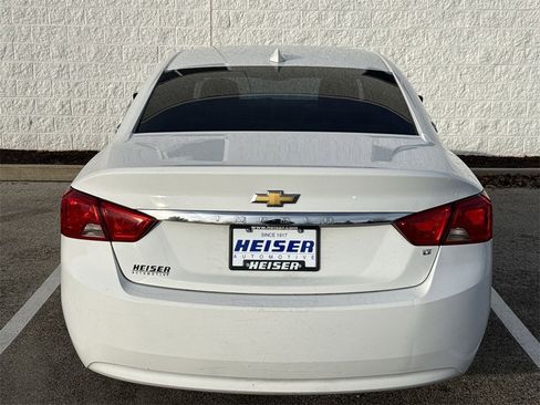 Used 2017 Chevrolet Impala LT image 12