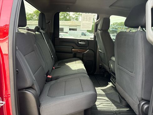 Used 2021 GMC Sierra 2500 SLE w/ SLE Value Package; AWD/4WD image 17