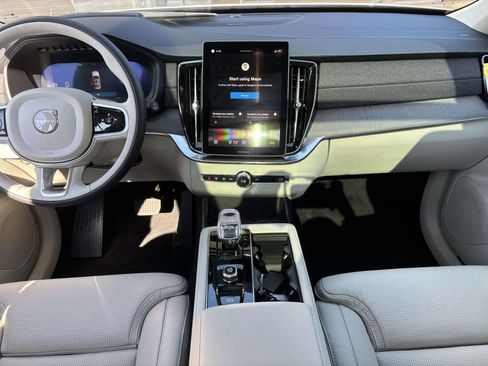 New 2026 Volvo XC90 B6 Ultra image 29