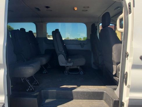 Used 2015 Ford Transit 150 XLT RWD image 25