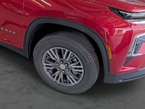 New 2026 Chevrolet Traverse LT w/ Driver Confidence Package AWD/4WD image 16