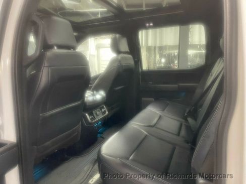 Used 2024 Ford F150 Lariat image 18